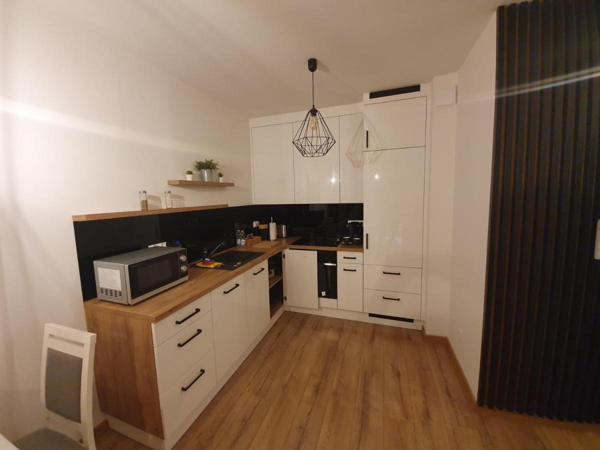 Apartament Number One Nova Wozownia Лешно Экстерьер фото